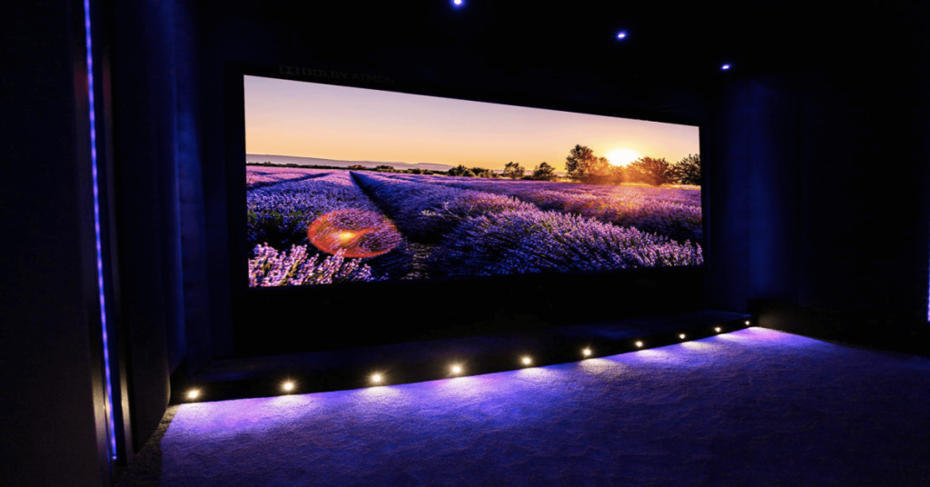 Ecran salle de cinéma privé